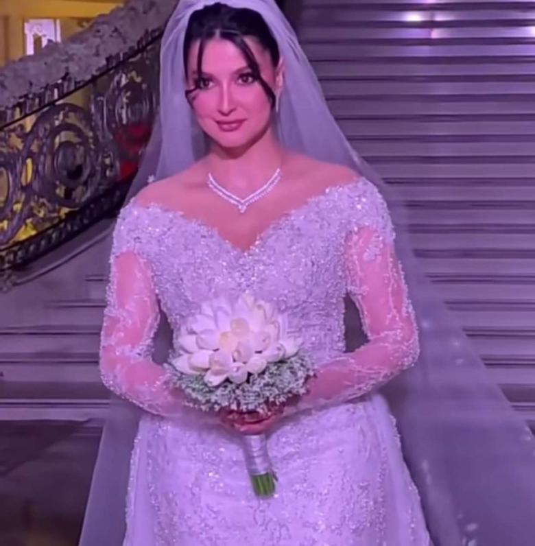 ريم العلي من حفل زفافها - صورة معدلة من السوشيال ميديا