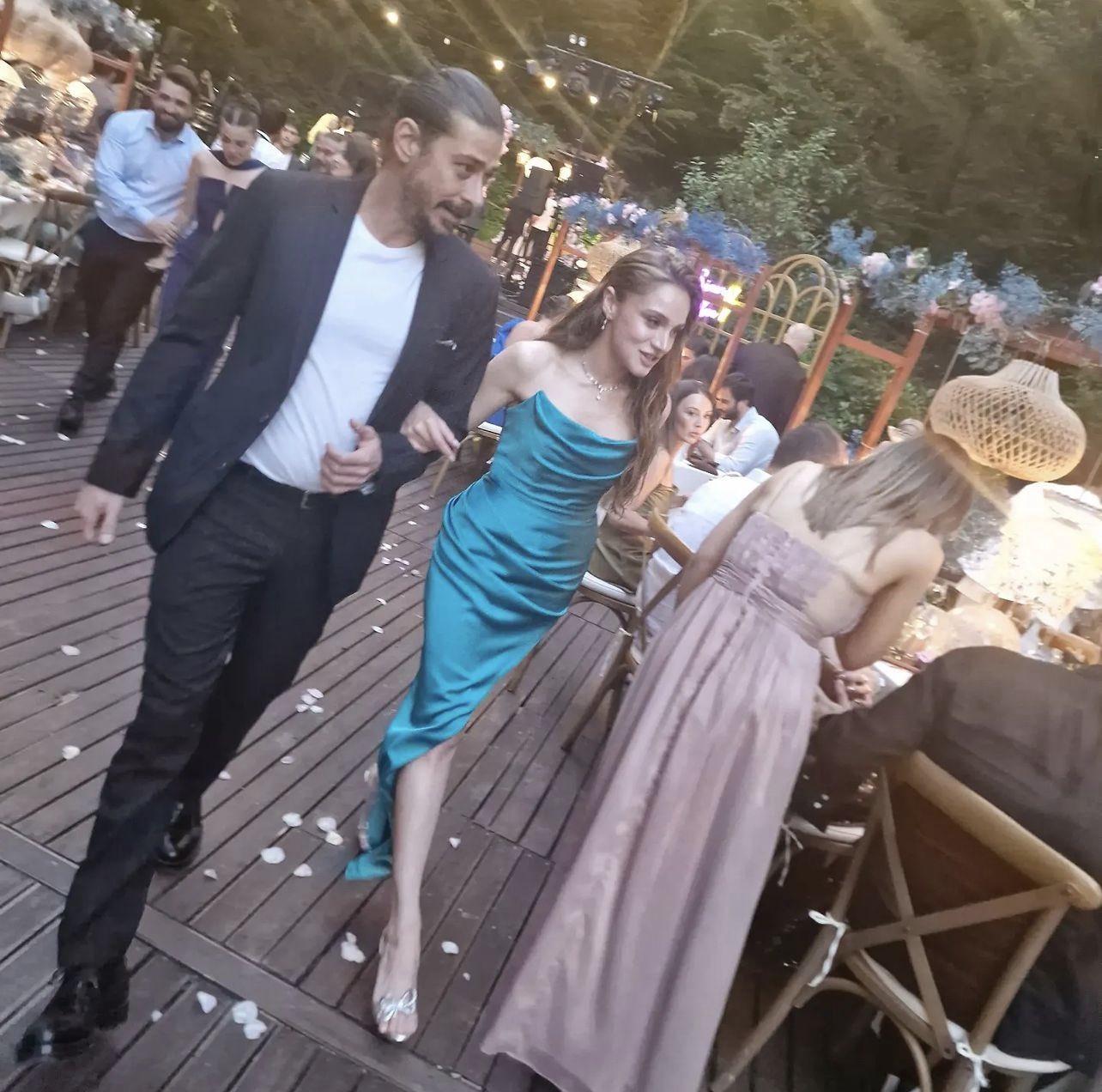 صور كاست مسلسل "إخوتي" في حفل زفاف جيهان شيمشيك و سينام
